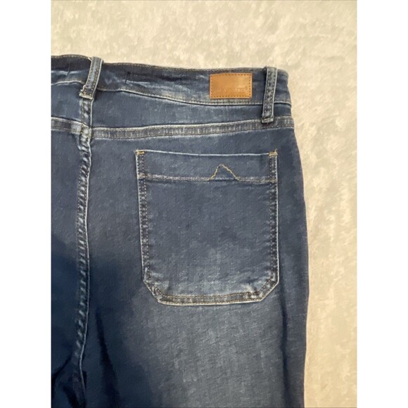 Judy Blue Womens Jeans Size 13/31 Dark Wash Flare Leg Denim Pants - Picture 13 of 14